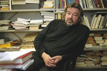 MAARTEN VAN ROSSEM IN BIBLIOTHEEK