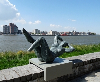 BEELDENBOULEVARD NADERT VOLTOOIING