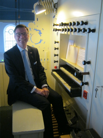 KOFFIECONCERT IN "DE MARKT" OP 9 JANUARI 2016 MET ANDRE DE JAGER