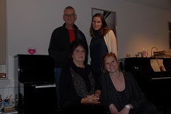 OP 1 APRIL KOFFIECONCERT IN DE WAALBURCHT